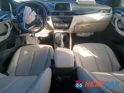 Zdjęcie 8 z 13 samochodu: 2019 BMW X1 SDRIVE28I VIN:WBXHU7C58K3H44671 - miniatura