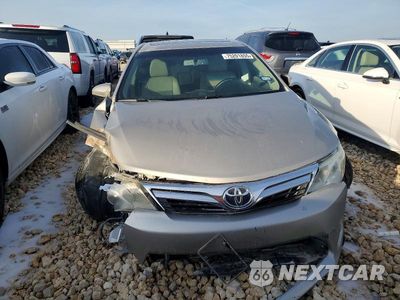 Piąte zdjęcie samochodu w środku: 2014 TOYOTA CAMRY VIN:4T1BK1FK9EU551251 - miniatura