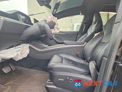 Zdjęcie 7 z 12 samochodu: 2022 TESLA MODEL X VIN:7SAXCBE52NF362221 - miniatura