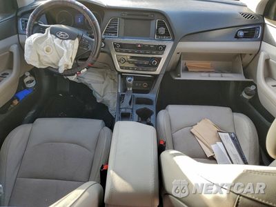 Zdjęcie 8 z 13 samochodu: 2017 HYUNDAI SONATA SPORT VIN:5NPE34AFXHH479209 - miniatura