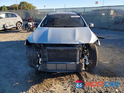 Piąte zdjęcie samochodu w środku: 2017 MERCEDES-BENZ GLA 250 VIN:WDCTG4EBXHJ344753 - miniatura