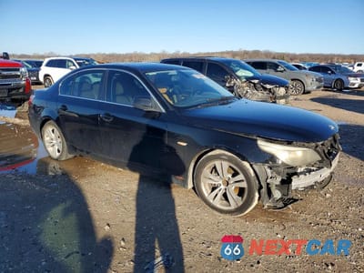 Czwarte zdjęcie samochodu z boku: 2010 BMW 528 I VIN:WBANU5C5XAC365152 - miniatura