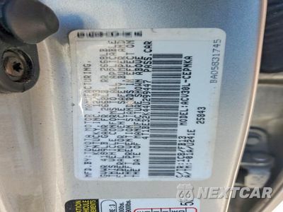 Zdjęcie 12 z 12 samochodu: 2004 TOYOTA CAMRY LE VIN:4T1BE32K44U299447 - miniatura