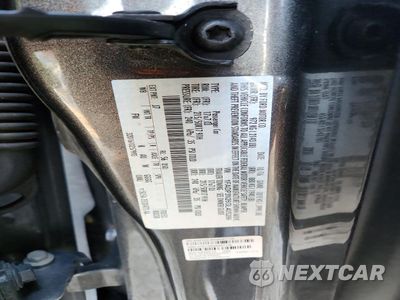 Zdjęcie 13 z 13 samochodu: 2016 FORD FOCUS TITANIUM VIN:1FADP3N26GL405299 - miniatura