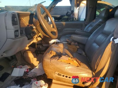 Zdjęcie 7 z 13 samochodu: 1995 CHEVROLET SUBURBAN K2500 VIN:1GNGK26N6SJ301058 - miniatura