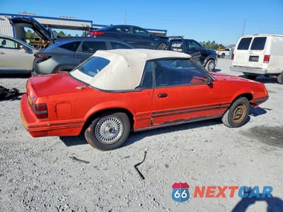 Trzecie zdjęcie samochodu z tyłu: 1984 FORD MUSTANG GLX VIN:1FABP273XEF127011 - miniatura