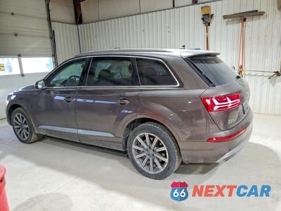 Drugie zdjęcie samochodu z przodu: 2017 AUDI Q7 PREMIUM PLUS VIN:WA1LAAF72HD058663 - miniatura