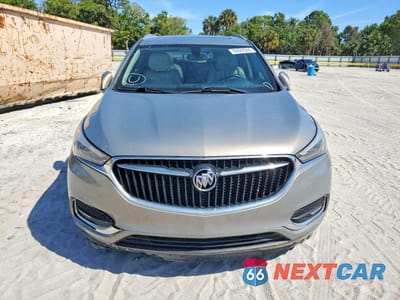 Piąte zdjęcie samochodu w środku: 2018 BUICK ENCLAVE ESSENCE VIN:5GAERBKW1JJ142802 - miniatura