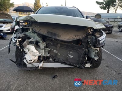 Piąte zdjęcie samochodu w środku: 2022 VOLVO XC40 P8 RECHARGE PLUS VIN:YV4ED3UR6N2751049 - miniatura