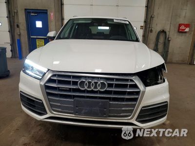 Piąte zdjęcie samochodu w środku: 2018 AUDI Q5 PREMIUM VIN:WA1ANAFY5J2008412 - miniatura
