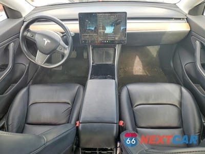 Zdjęcie 8 z 11 samochodu: 2019 TESLA MODEL 3 VIN:5YJ3E1EA1KF401681 - miniatura