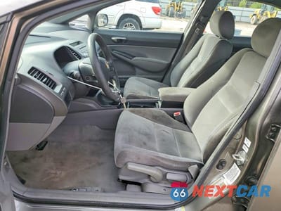 Zdjęcie 7 z 12 samochodu: 2008 HONDA CIVIC LX VIN:2HGFA16518H516778 - miniatura