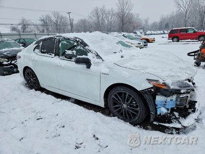Czwarte zdjęcie samochodu z boku: 2021 TOYOTA CAMRY XSE VIN:4T1K31AK5MU023063 - miniatura