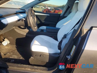 Zdjęcie 7 z 12 samochodu: 2023 TESLA MODEL Y VIN:7SAYGDEF9PF860268 - miniatura