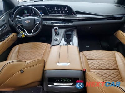 Zdjęcie 8 z 13 samochodu: 2021 CADILLAC ESCALADE SPORT VIN:1GYS4EKL9MR292034 - miniatura