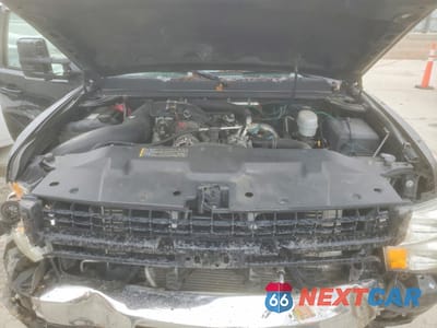 Zdjęcie 11 z 13 samochodu: 2008 CHEVROLET SILVERADO K2500 HEAVY DUTY VIN:1GCHK23668F226612 - miniatura