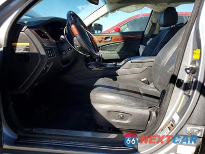 Zdjęcie 7 z 11 samochodu: 2015 HYUNDAI EQUUS SIGNATURE VIN:KMHGH4JH5FU096837 - miniatura