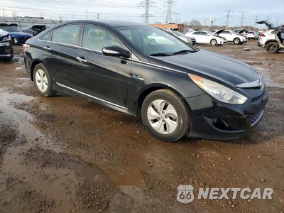 Czwarte zdjęcie samochodu z boku: 2014 HYUNDAI SONATA HYBRID VIN:KMHEC4A42EA108347 - miniatura