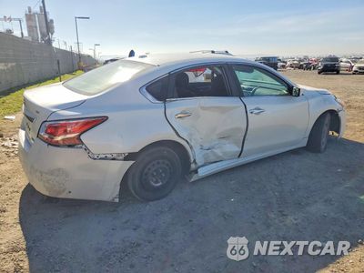 Trzecie zdjęcie samochodu z tyłu: 2014 NISSAN ALTIMA 2.5 VIN:1N4AL3AP1EN205108 - miniatura