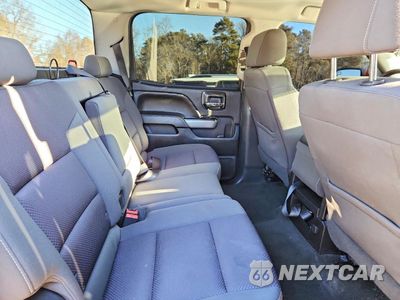 Zdjęcie 10 z 13 samochodu: 2018 CHEVROLET SILVERADO K1500 LT VIN:3GCUKREC9JG430206 - miniatura