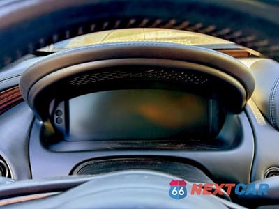 Zdjęcie 8 z 10 samochodu: 2013 JAGUAR XJL PORTFOLIO VIN:SAJWA2GB2DLV42961 - miniatura