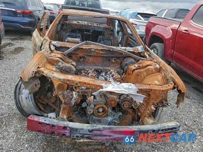 Piąte zdjęcie samochodu w środku: 2014 CHRYSLER 300 VIN:2C3CCAAG2EH343180 - miniatura