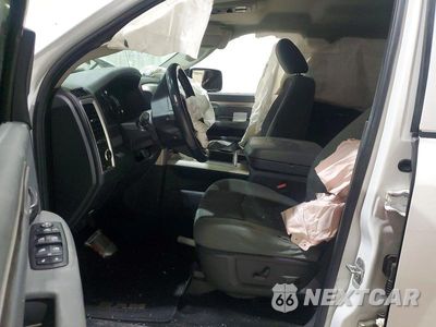 Zdjęcie 13 z 24 samochodu: 2014 RAM 1500 SLT VIN:1C6RR7LT0ES124817 - miniatura
