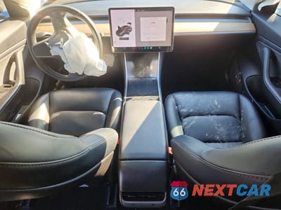 Zdjęcie 8 z 11 samochodu: 2018 TESLA MODEL 3 VIN:5YJ3E1EB8JF054891 - miniatura