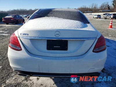 Zdjęcie 6 z 11 samochodu: 2017 MERCEDES-BENZ C 300 VIN:55SWF4JB6HU195372 - miniatura
