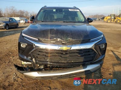 Piąte zdjęcie samochodu w środku: 2025 CHEVROLET TRAILBLAZER LT AWD VIN:KL79MRSL5SB216535 - miniatura