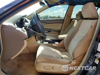 Zdjęcie 7 z 12 samochodu: 2008 HONDA ACCORD LXP VIN:1HGCP26408A115364 - miniatura