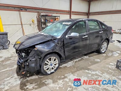 2008 FORD FOCUS SE 1FAHP35N48W256063 - główne zdjęcie licytacji z USA - miniatura