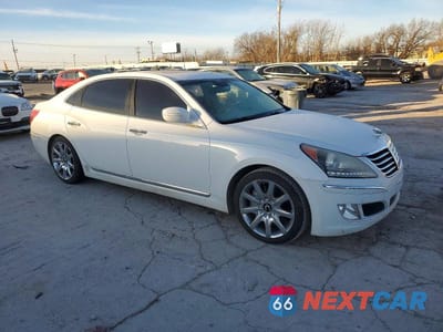 Czwarte zdjęcie samochodu z boku: 2013 HYUNDAI EQUUS SIGNATURE VIN:KMHGH4JH0DU067730 - miniatura