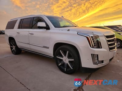 Czwarte zdjęcie samochodu z boku: 2018 CADILLAC ESCALADE ESV PREMIUM LUXURY VIN:1GYS3JKJ1JR178860 - miniatura