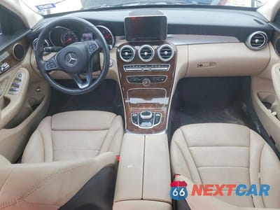 Zdjęcie 8 z 12 samochodu: 2018 MERCEDES-BENZ C 300 VIN:WDDWF4JB0JR413037 - miniatura
