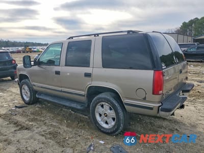 Drugie zdjęcie samochodu z przodu: 1999 GMC YUKON VIN:1GKEK13R2XR501899 - miniatura