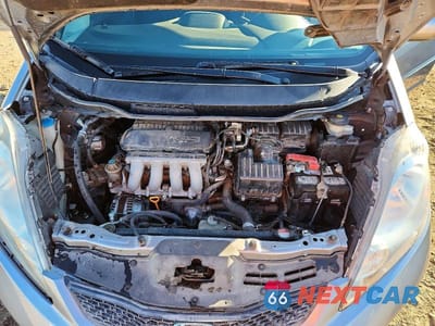 Zdjęcie 11 z 12 samochodu: 2009 HONDA FIT SPORT VIN:JHMGE88419S054798 - miniatura