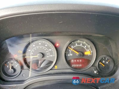 Zdjęcie 9 z 13 samochodu: 2015 JEEP PATRIOT SPORT VIN:1C4NJPBA3FD387386 - miniatura