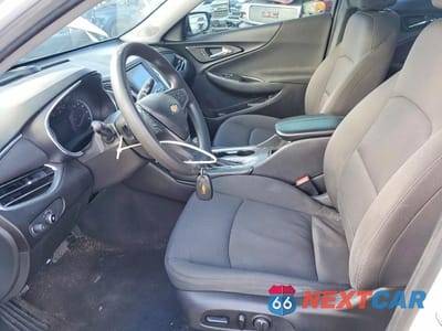 Zdjęcie 7 z 12 samochodu: 2018 CHEVROLET MALIBU LT VIN:1G1ZD5ST9JF137025 - miniatura