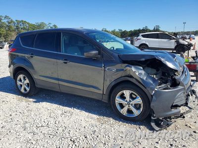 Czwarte zdjęcie samochodu z boku: 2016 FORD ESCAPE SE VIN:1FMCU0G73GUC25659 - miniatura