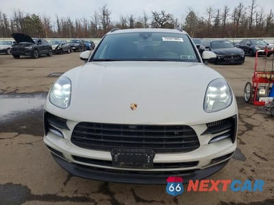 Piąte zdjęcie samochodu w środku: 2021 PORSCHE MACAN S VIN:WP1AB2A50MLB35258 - miniatura