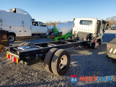 Trzecie zdjęcie samochodu z tyłu: 2025 ISUZU NPR HD TRUCK CAB AND CHASSIS VIN:54DC4W1D7SS205081 - miniatura