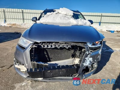 Piąte zdjęcie samochodu w środku: 2015 AUDI Q3 PREMIUM PLUS VIN:WA1EFCFS7FR005421 - miniatura