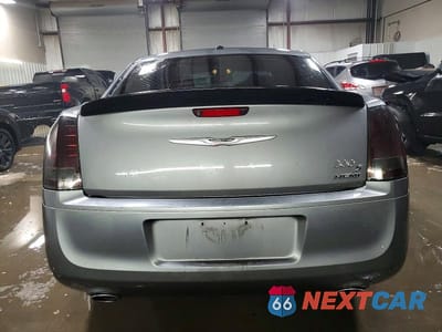 Zdjęcie 6 z 11 samochodu: 2012 CHRYSLER 300 S VIN:2C3CCADT3CH136528 - miniatura