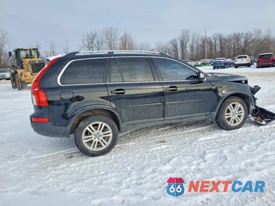 Trzecie zdjęcie samochodu z tyłu: 2011 VOLVO XC90 3.2 VIN:YV4952CZ3B1589571 - miniatura