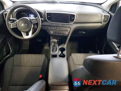 Zdjęcie 8 z 13 samochodu: 2022 KIA SPORTAGE LX VIN:KNDPMCAC6N7991779 - miniatura