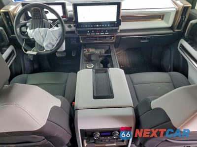 Zdjęcie 8 z 15 samochodu: 2025 GMC HUMMER SUV 2X VIN:1GKT0NDE1SU118221 - miniatura