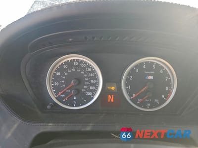 Zdjęcie 9 z 12 samochodu: 2007 BMW M6 VIN:WBSEK93577CS32589 - miniatura