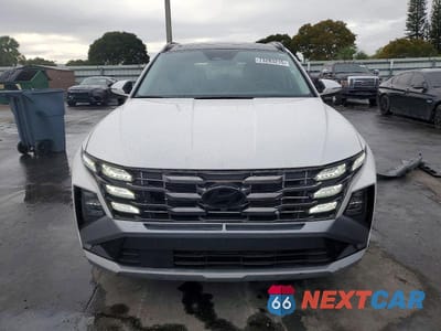 Piąte zdjęcie samochodu w środku: 2025 HYUNDAI TUCSON LIMITED VIN:5NMJE3DE7SH444752 - miniatura