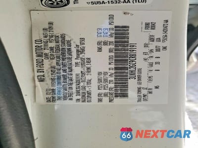 Zdjęcie 12 z 12 samochodu: 2012 LINCOLN MKZ VIN:3LNHL2GC9CR819191 - miniatura